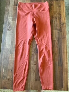Nike Womans Dri-Fit Performance Leggings
